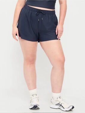 Old Navy Active Women’s Black High-Waisted PowerSoft Shorts. Size XXL.